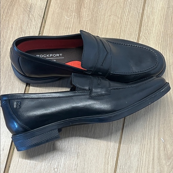 Rockport Men's Classic Black Slip-On Loafers - Picture 1 of 9